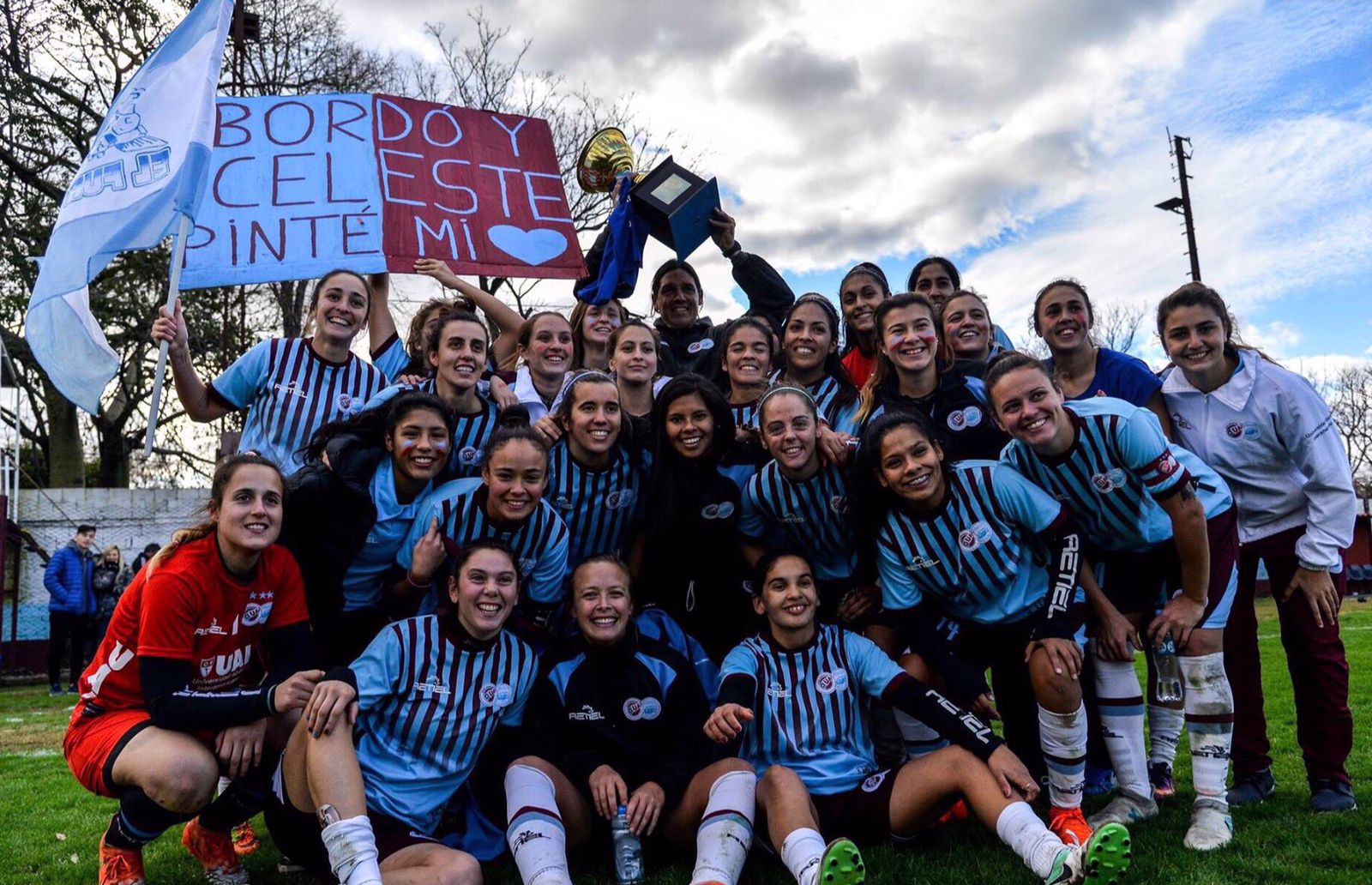 UAI Urquiza y sus éxitos en el fútbol femenino