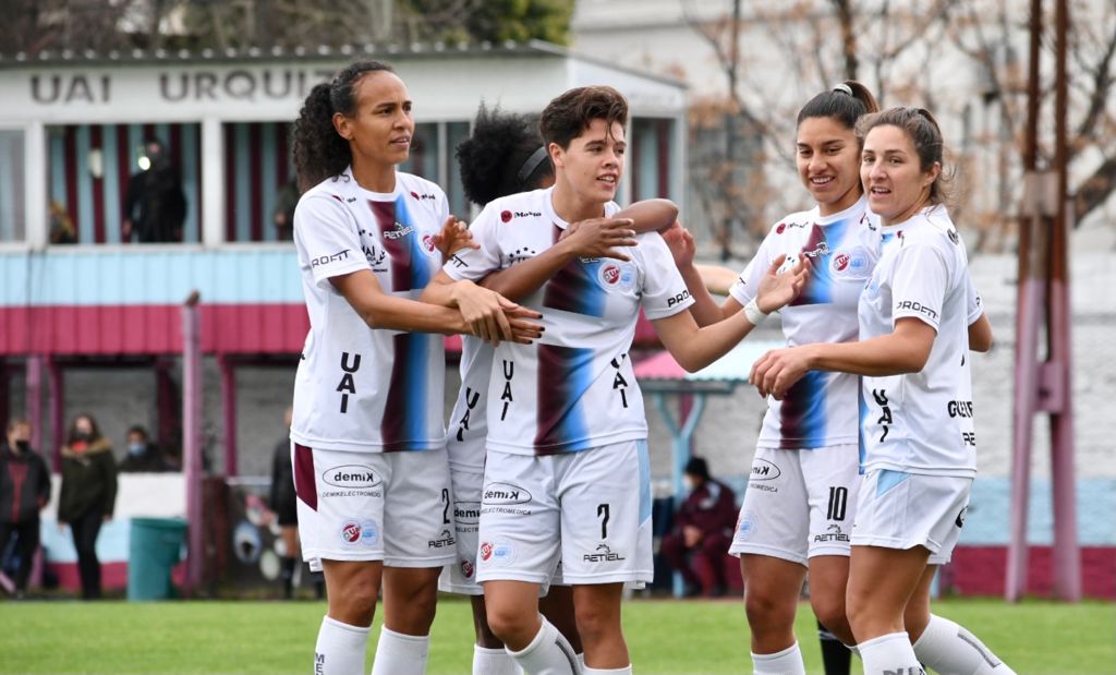 UAI Urquiza no se desprende del liderato en Argentina - Fémina Fútbol