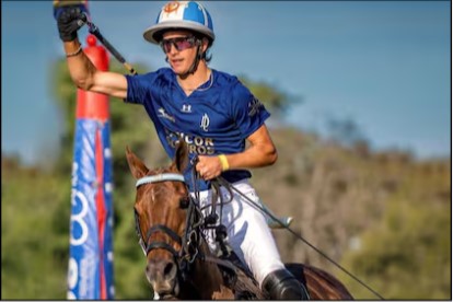 Poroto en su primer partido de Triple Corona jugando para La Dolfina Saudí en 2022. En aquella oportunidad ganarían el Abierto de Hurlingham.